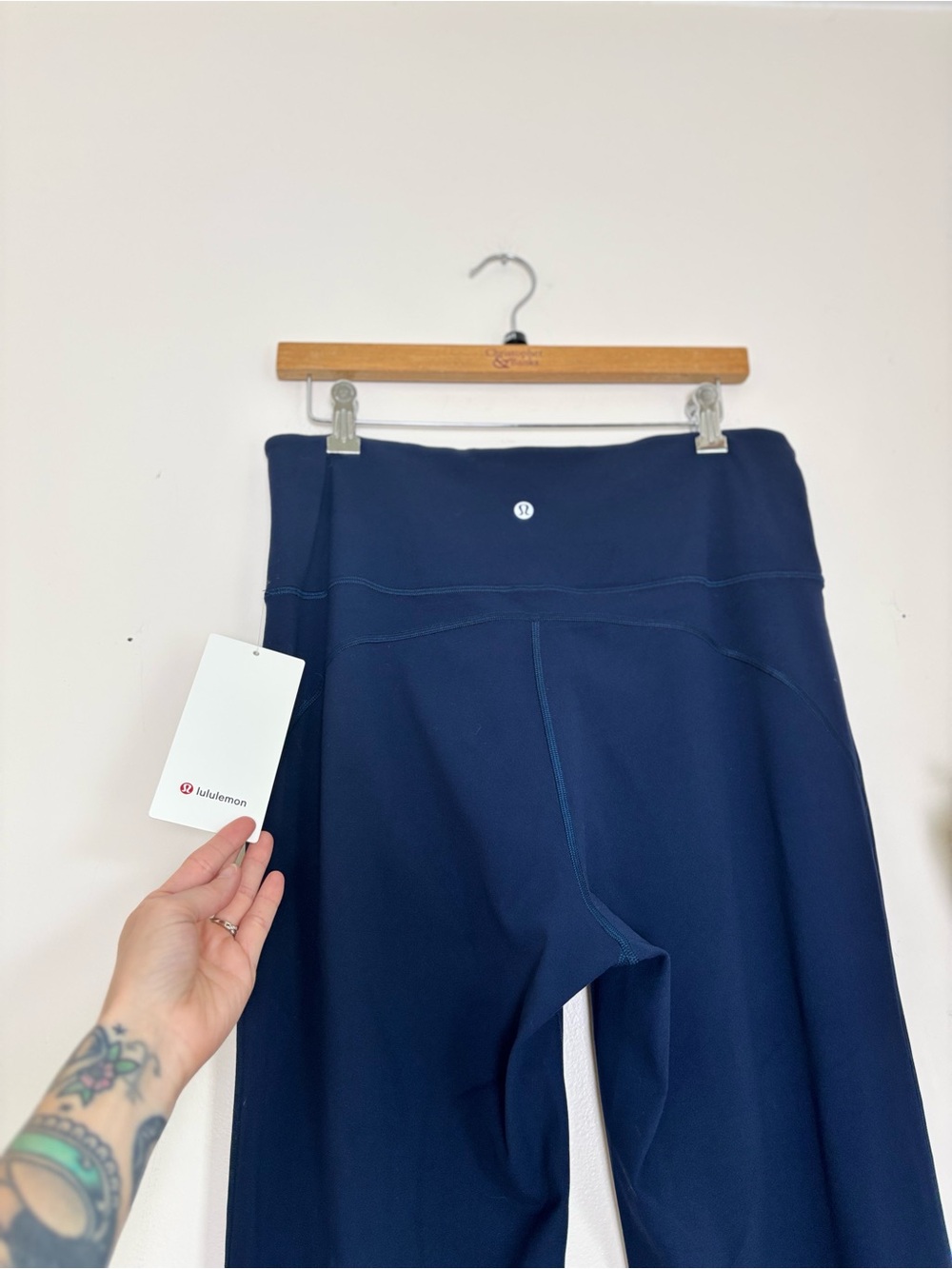 Lululemon Groove Super-High-Rise
Flared Pant Nulu In True Navy - Picture 9 of 10